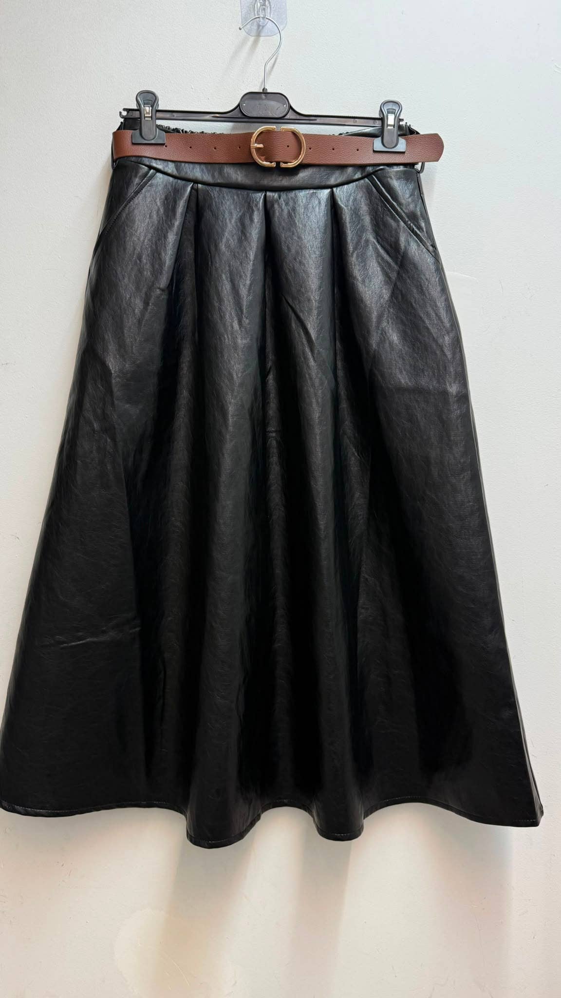 20276 Flared pleated leather-effect midi skirt