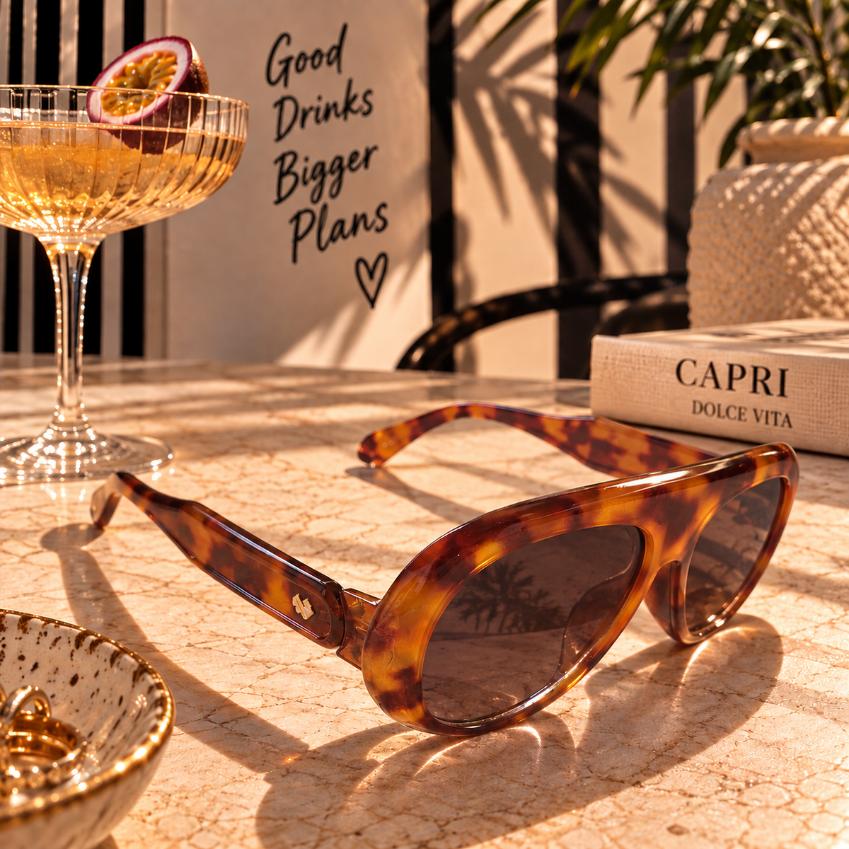 Women's Bold Aviator Style Sunglasses