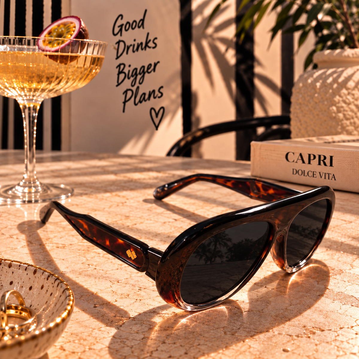 Women's Bold Aviator Style Sunglasses